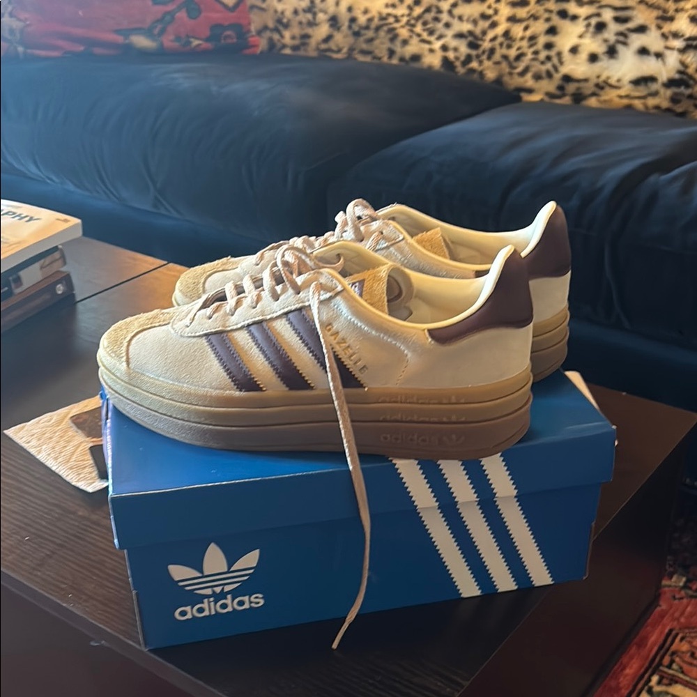 Adidas Cream and Brown Casual Sneakers